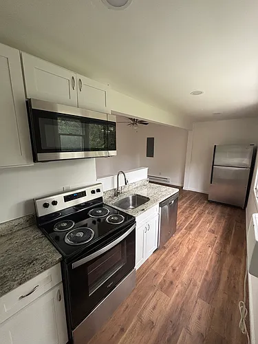 437 Schwartz Ave #2B Photo 1
