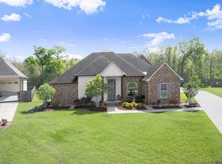 39478 Oceanview Ave, Prairieville, LA 70769