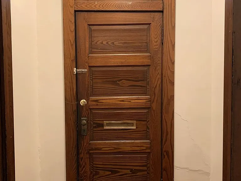 577 Lincoln Way E — Photo 15