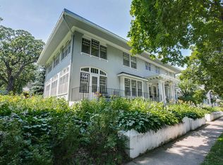 39 Arundel St, Saint Paul, MN 55102