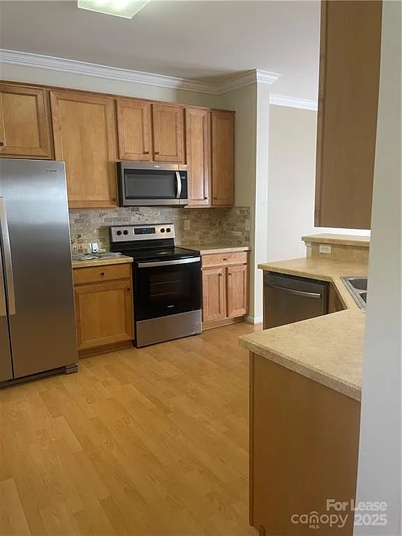 2 bed, 2.5 bath, 1451 sqft, $1,950 — Photo 4