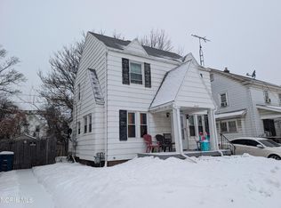4037 Packard Rd, Toledo, OH 43612