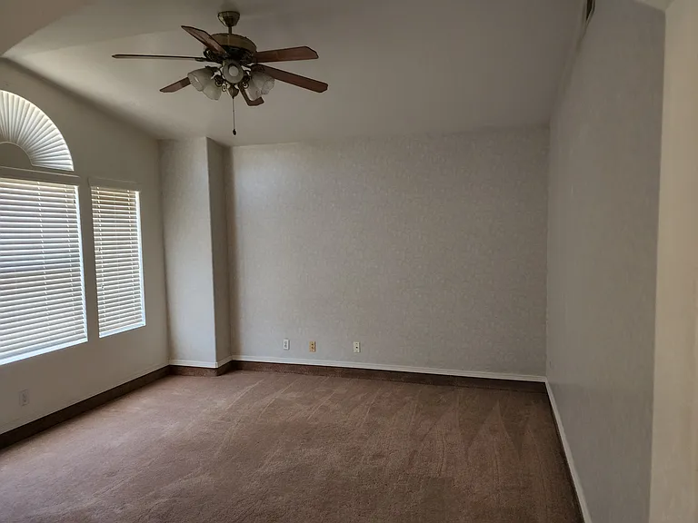 1126 W Grand Caymen Dr — Photo 12