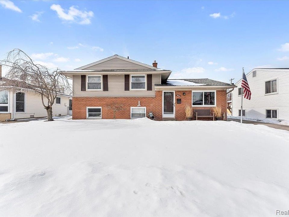 1st image of 31664 Sweetbriar