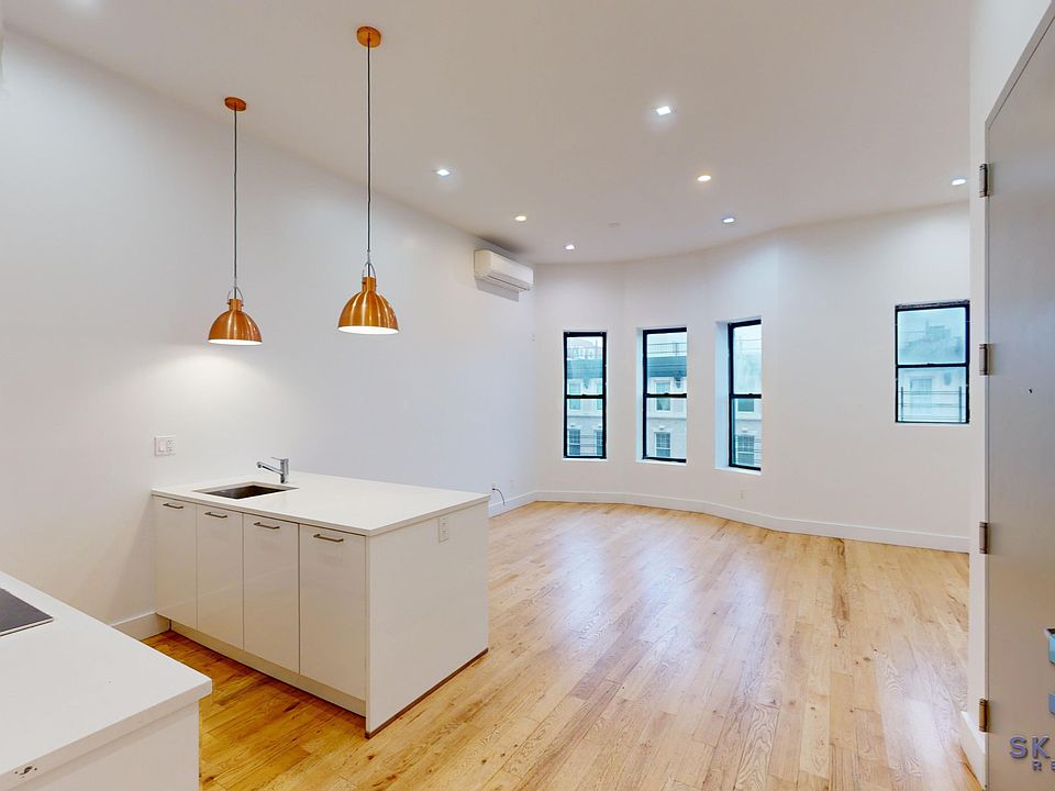 1st image of 1477 Pacific St #1G
