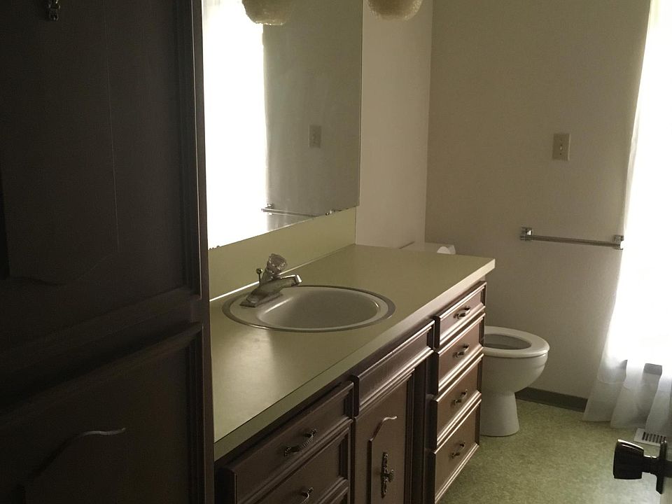 2nd image of 8365 Phillips Rd SW