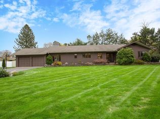 23 Edward Cir, Longmeadow, MA 01106