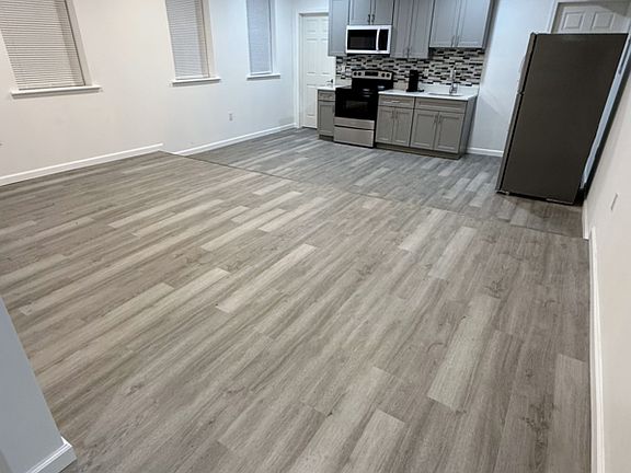 3rd image of 2650 E Somerset St #2652-2F