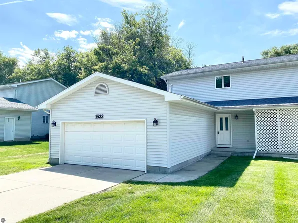 1522 E Gaylord St, Mount Pleasant, MI 48858