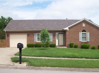 246 Raintree Dr, Cynthiana, KY 41031