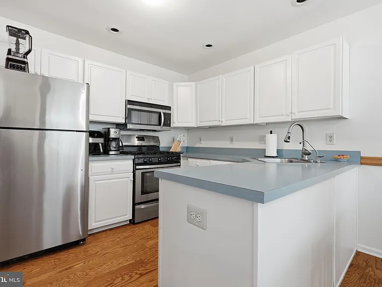 6405 Spruce Mill Dr — Photo 11