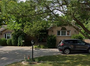 2 Rougecrest Dr, Markham, ON L3P3B6