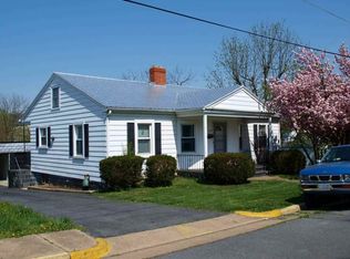 1213 Stoneburner St, Staunton, VA 24401