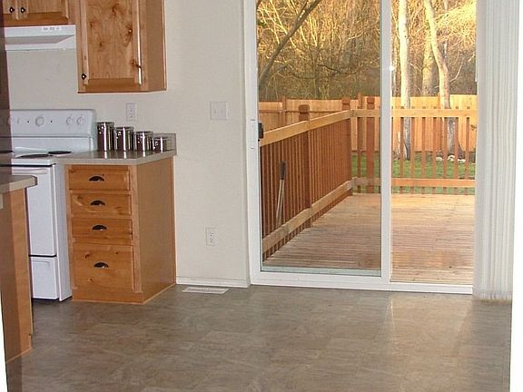 Dining area in kitchen