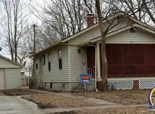 821 NE Green St, Topeka, KS 66616