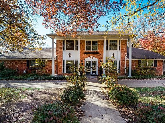 2nd image of 1005 Overhill Dr