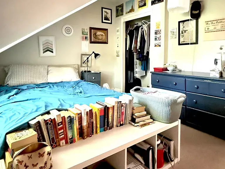 6 Givins St #UPPER — Photo 7