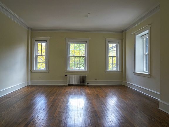 5th image of 2600 N Lakeview Ave APT 2F