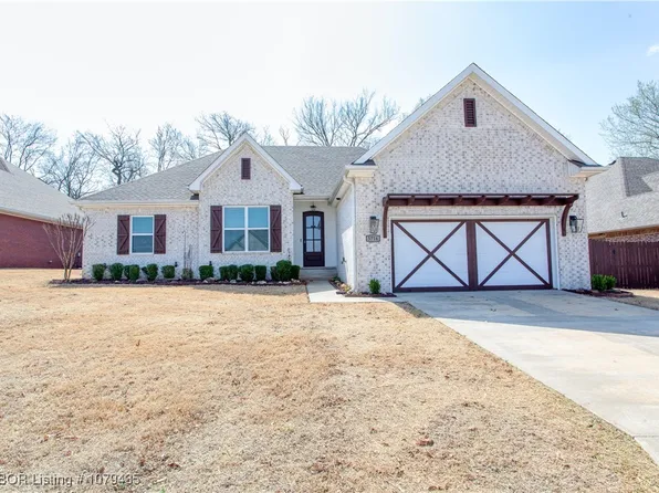 5716 Thomas Rd, Fort Smith, AR 72916