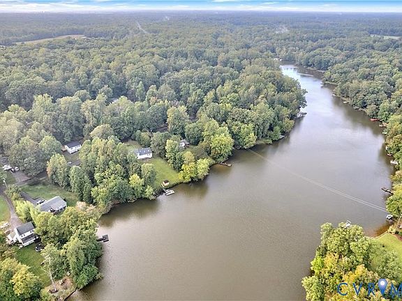 5th image of 6302 Lakeside Dr #210