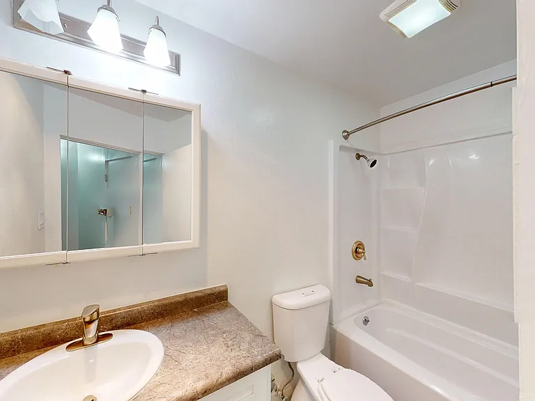 1821 Lincoln Ave #312 — Photo 13