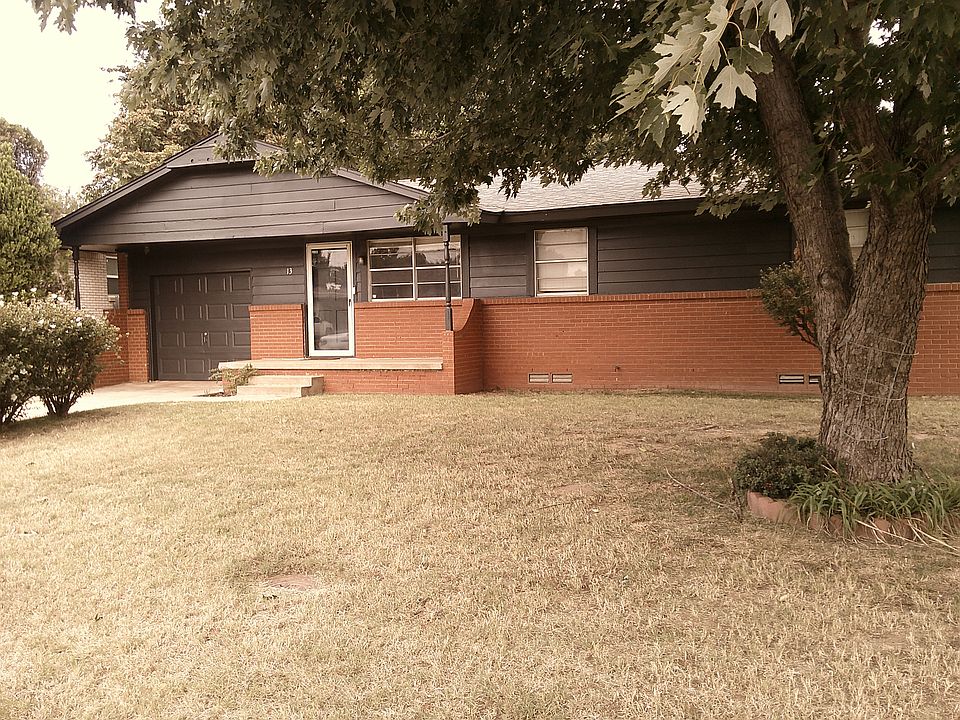 1st image of 13 Glenda Dr