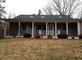 2000 Valley Heights Dr, Adrian, MI 49221