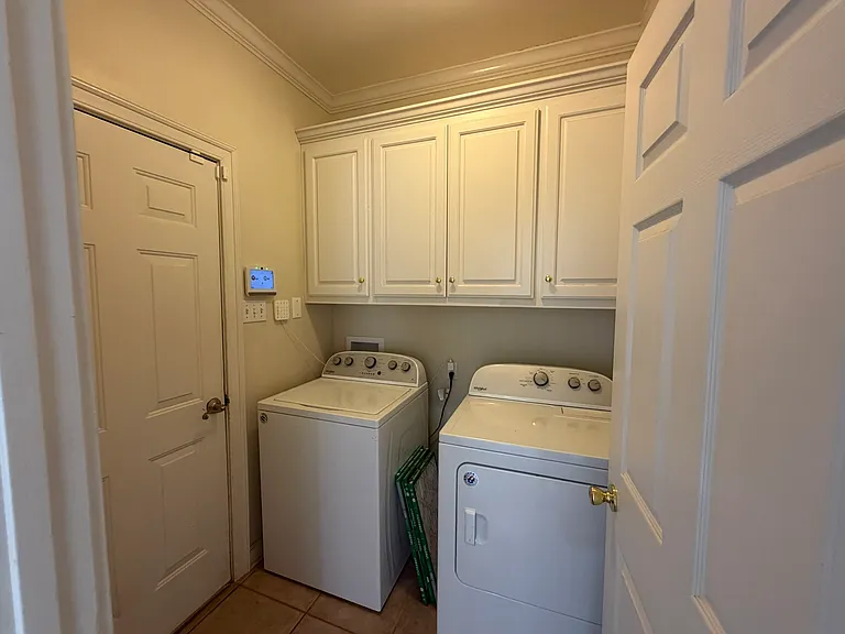 224 Country Club Pkwy — Photo 9