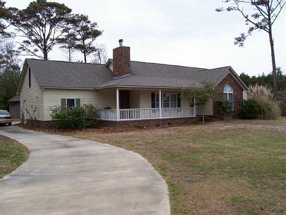 1st image of 123 Merrill Dr