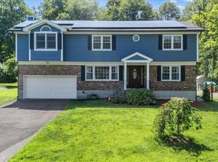 3796 Gomer St, Yorktown Heights, NY 10598