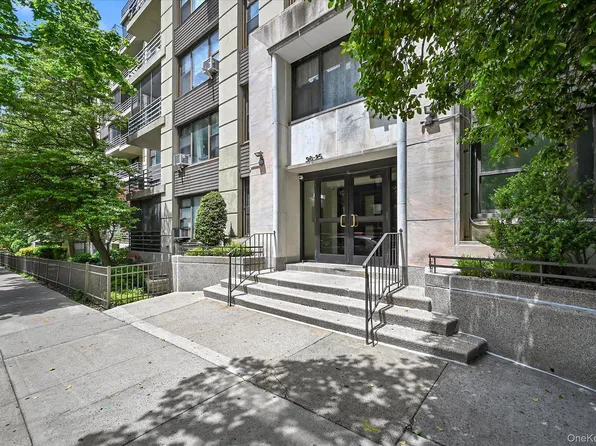 98-25 64th Road #5E, Rego Park, NY 11374