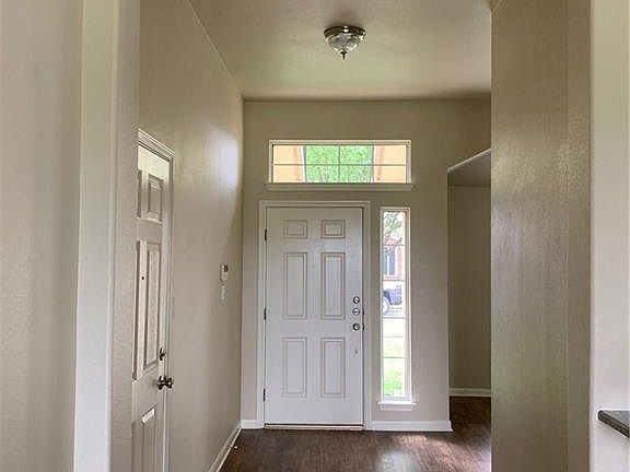 5th image of 639 Columbine Ave