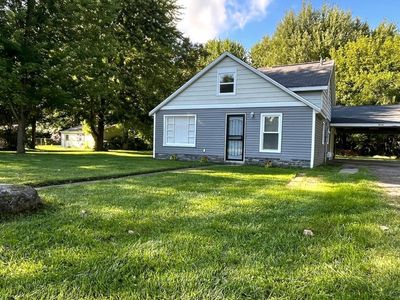 825 E Broad St, Chesaning, MI, 48616