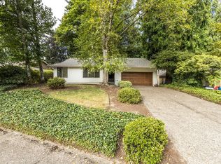 12715 SW 111th Pl, Tigard, OR 97223