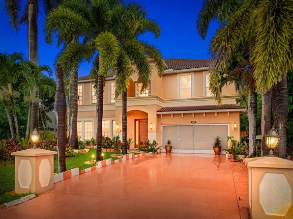 565 SW Halden Avenue, Port St Lucie, FL 34953