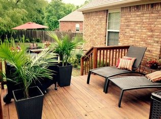 2579 Trafalgar Dr, Fayetteville, AR 72704