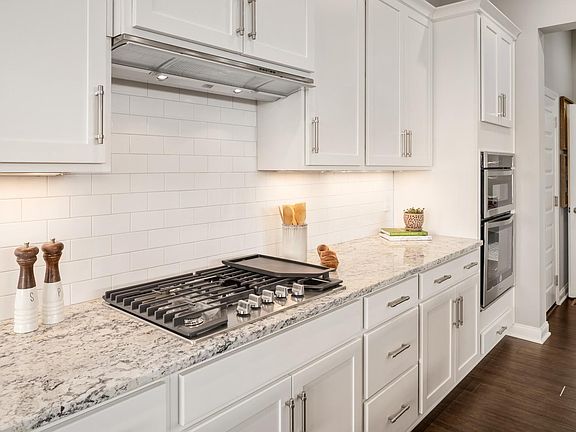 5th image of 2060 Belsford Dr #187-lot 187