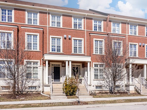 76 Donald Buttress Blvd W, Markham, ON L6C 0N9