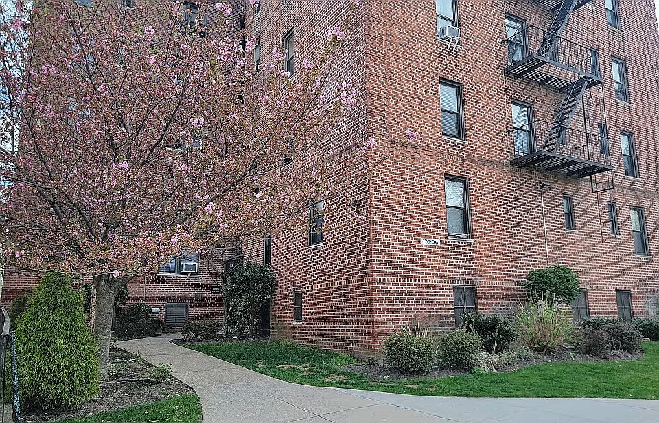 2nd image of 170-06 Crocheron Ave #5G