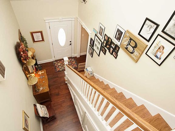 3rd image of 511 Nassau Dr