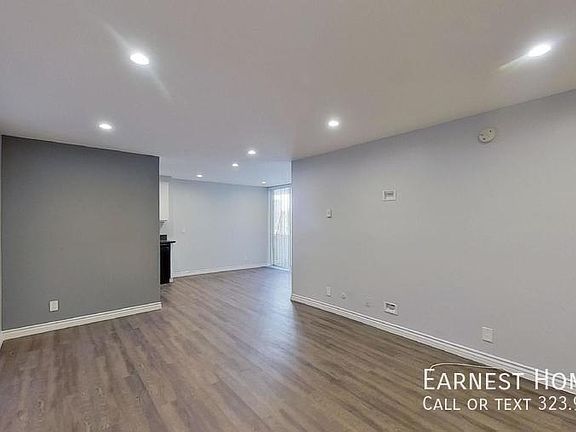 5th image of 525 N Sycamore Ave APT 321