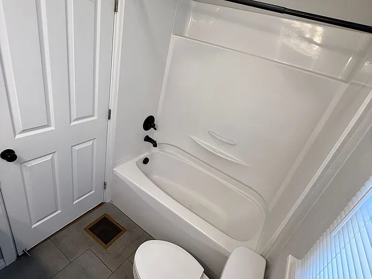 2374 Appleside Blvd — Photo 19