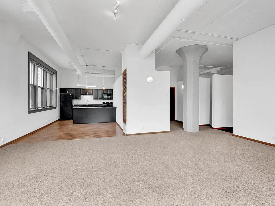 Skinner Macaroni Lofts