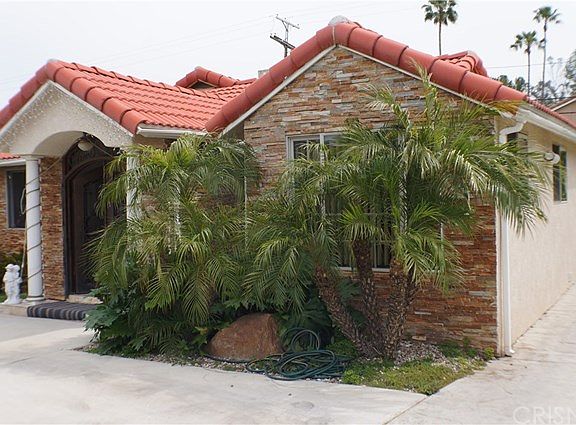 5th image of 4836 Topanga Canyon Blvd