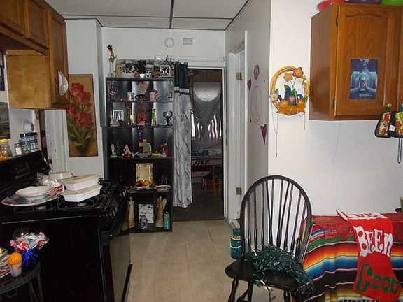 4th image of 13231 S Buffalo Ave