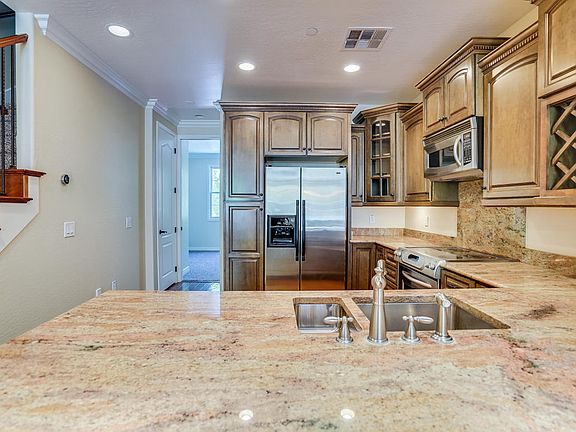 4th image of 4421 N 24th Pl
