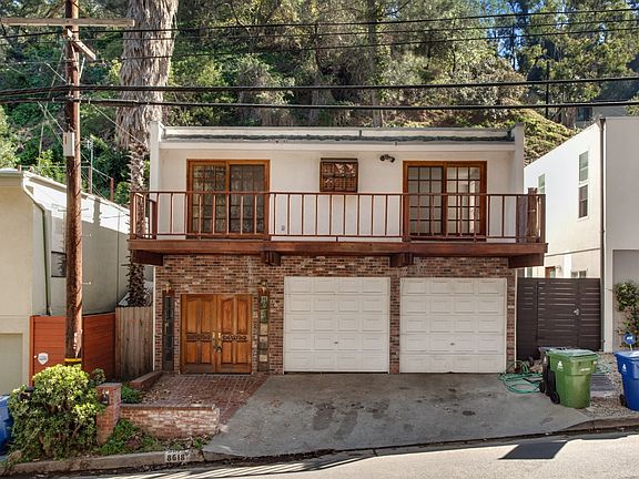 2nd image of 8618 Wonderland Ave
