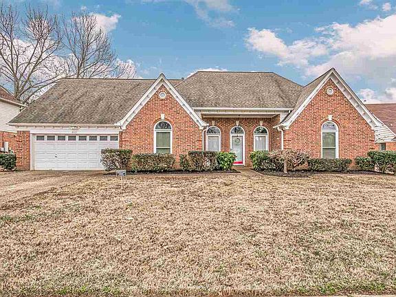2nd image of 8883 Chimneyrock Blvd