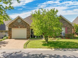 807 S Chestnut Ct, Hermitage, TN 37076