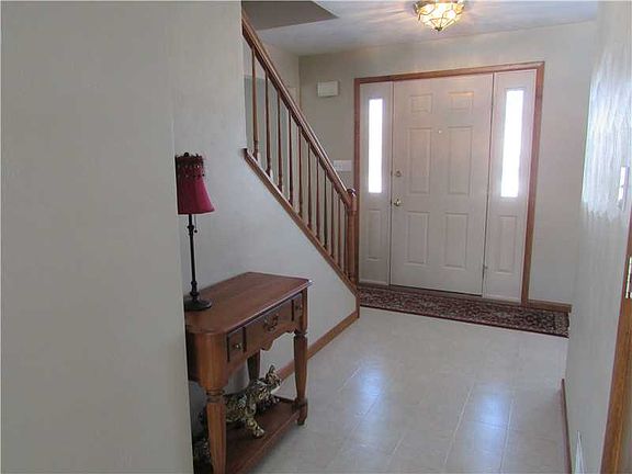 3rd image of 1509 Jennifer Ct